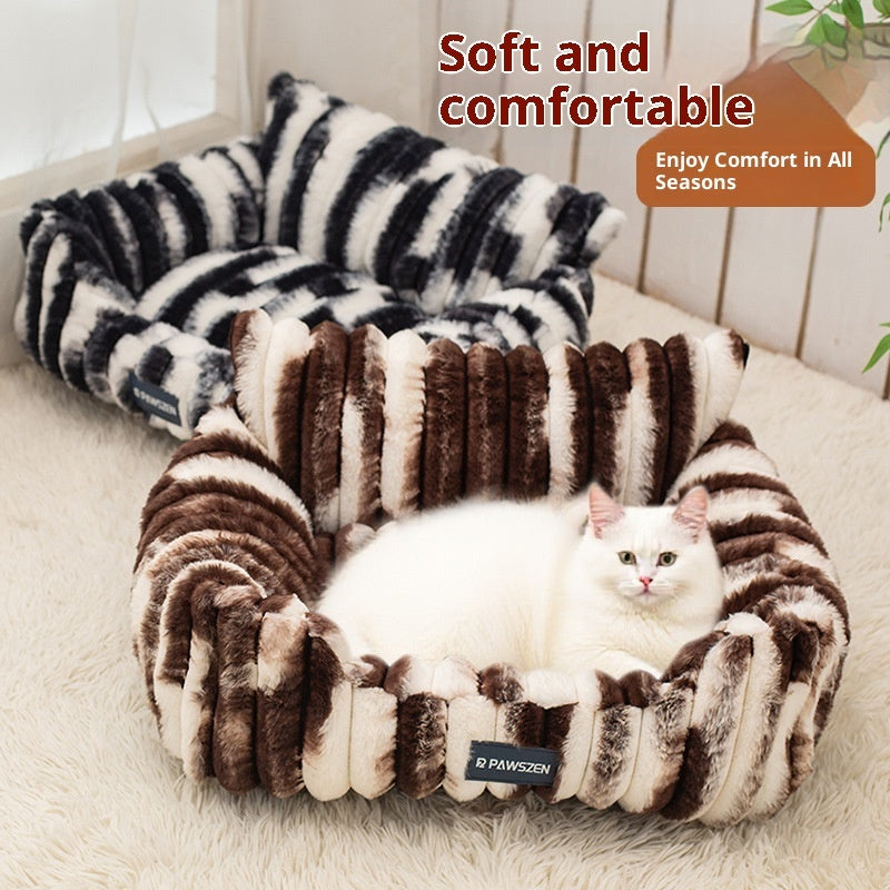 Plush Comfort Sofa Bed for Large Pets